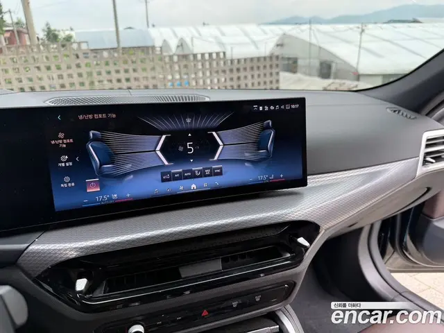 BMW 4 серия 2025 2.0 автомат (гидро), миниатюра 10 BMW 4 серия 2025 2.0 автомат (гидро), миниатюра 10