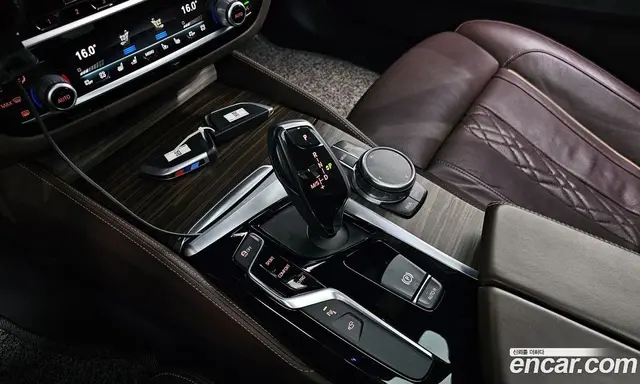 BMW 5 серия 2018 2.0 автомат (гидро), миниатюра 9