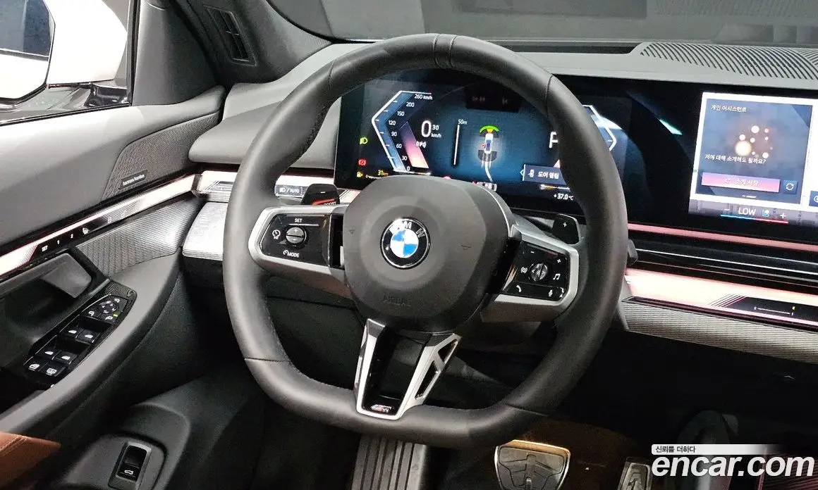 BMW 5 серия 2025 2.0 автомат (гидро), фото 13