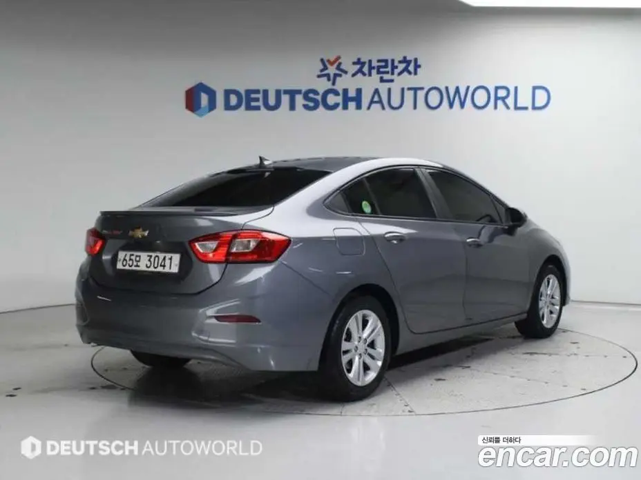 Chevrolet Cruze 2017 1.4 автомат (гидро), фото 2 Chevrolet Cruze 2017 1.4 автомат (гидро), фото 2