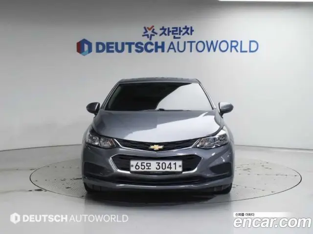 Chevrolet Cruze 2017 1.4 автомат (гидро), миниатюра 3 Chevrolet Cruze 2017 1.4 автомат (гидро), миниатюра 3