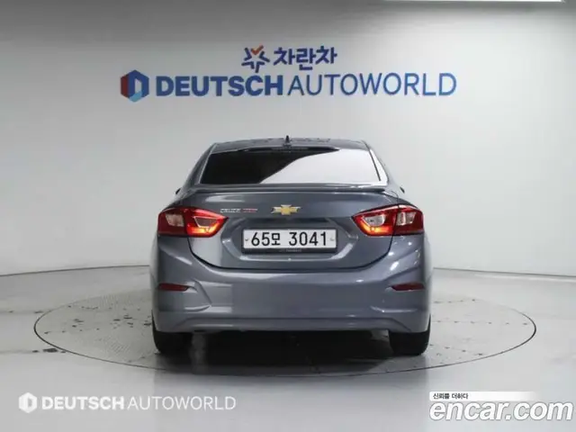 Chevrolet Cruze 2017 1.4 автомат (гидро), миниатюра 4 Chevrolet Cruze 2017 1.4 автомат (гидро), миниатюра 4