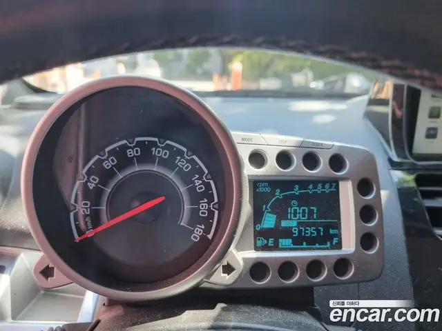 Chevrolet Spark 2012 1.0 автомат (гидро), миниатюра 7 Chevrolet Spark 2012 1.0 автомат (гидро), миниатюра 7