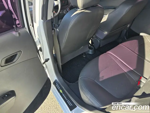 Chevrolet Spark 2013 1.0 автомат (гидро), миниатюра 12