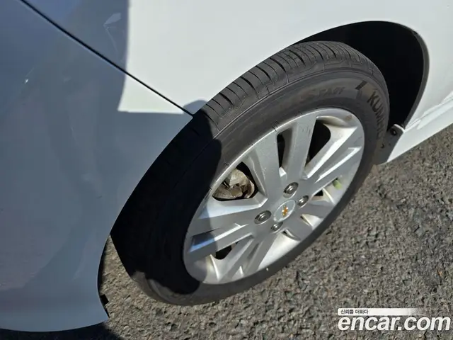 Chevrolet Spark 2013 1.0 автомат (гидро), миниатюра 8