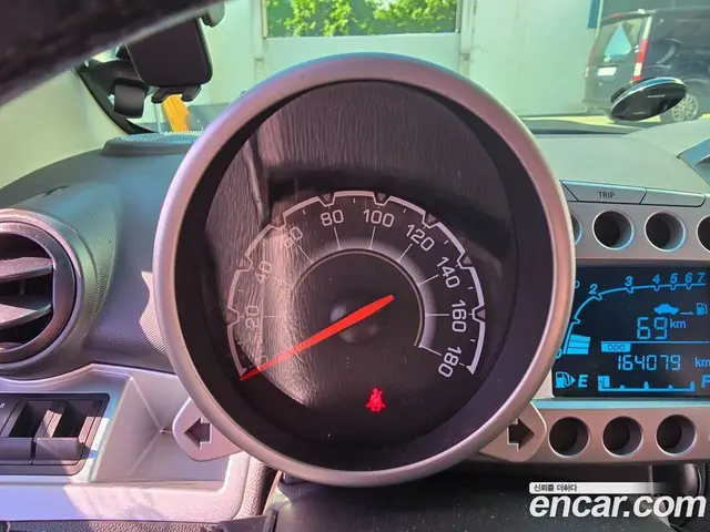 Chevrolet Spark 2013 1.0 автомат (гидро), миниатюра 9