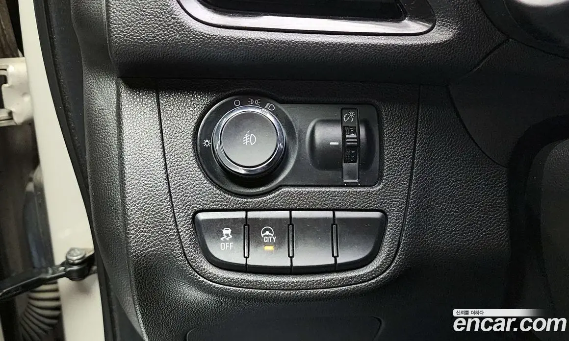 Chevrolet Spark 2016 1.0 автомат (гидро), фото 17