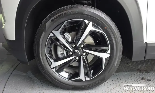 Chevrolet TrailBlazer 2025 1.3 автомат (гидро), миниатюра 5