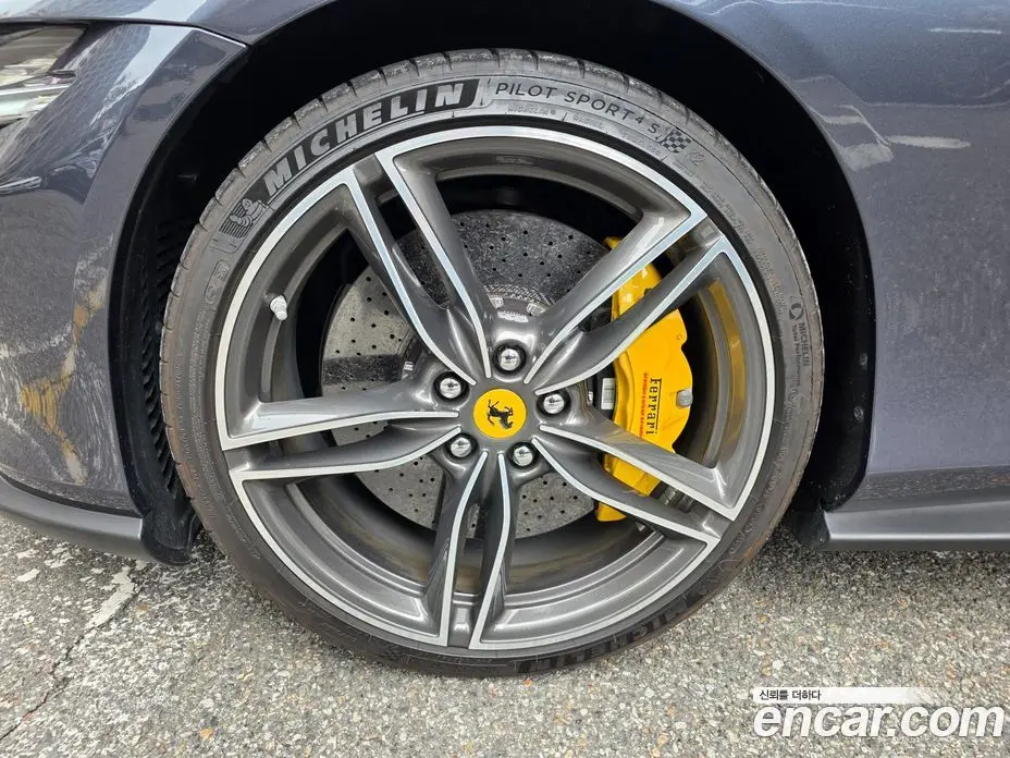 Ferrari Roma 2021 3.9 автомат (гидро), фото 5 Ferrari Roma 2021 3.9 автомат (гидро), фото 5