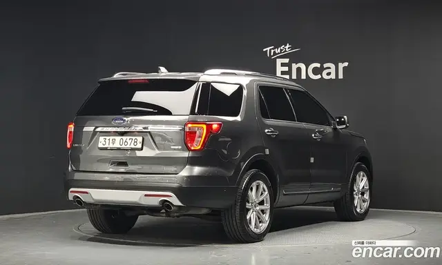 Ford Explorer 2015 2.3 автомат (гидро), миниатюра 2 Ford Explorer 2015 2.3 автомат (гидро), миниатюра 2