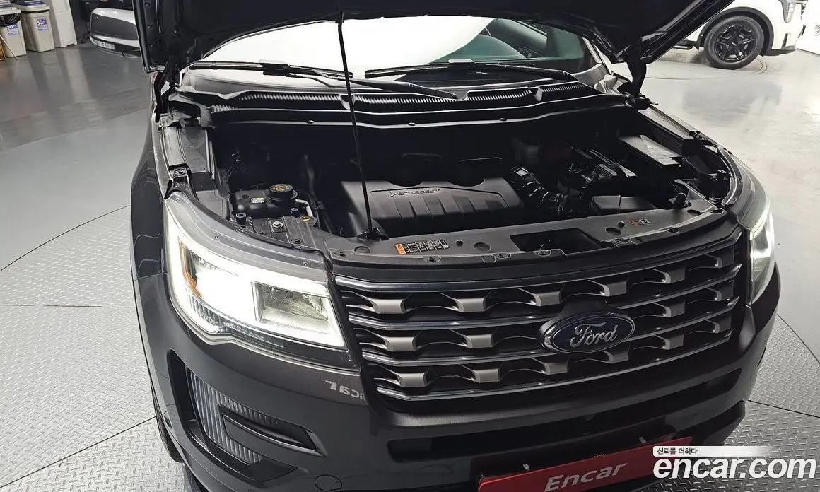 Ford Explorer 2015 2.3 автомат (гидро), фото 6 Ford Explorer 2015 2.3 автомат (гидро), фото 6