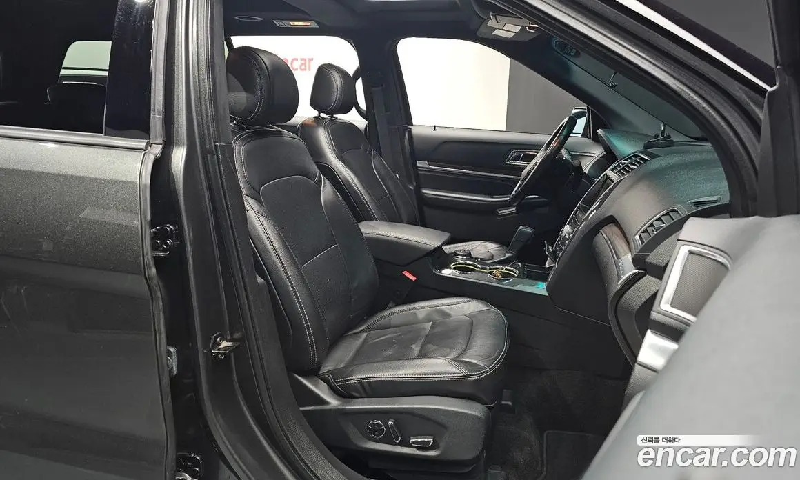 Ford Explorer 2015 2.3 автомат (гидро), фото 10 Ford Explorer 2015 2.3 автомат (гидро), фото 10