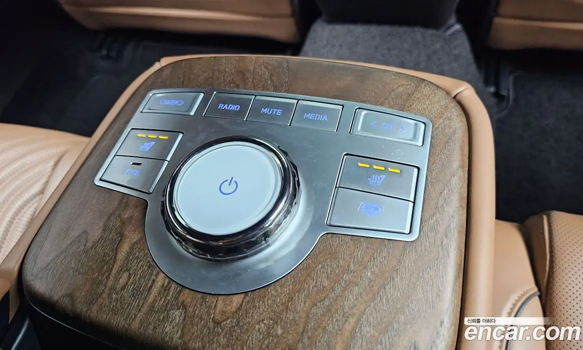 Genesis G80 2023 2.5 автомат (гидро), фото 19