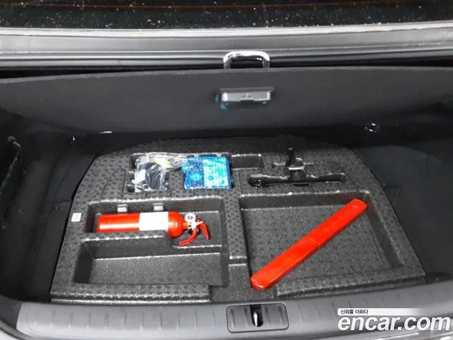 Genesis G90 2024 3.5 автомат (гидро), фото 13