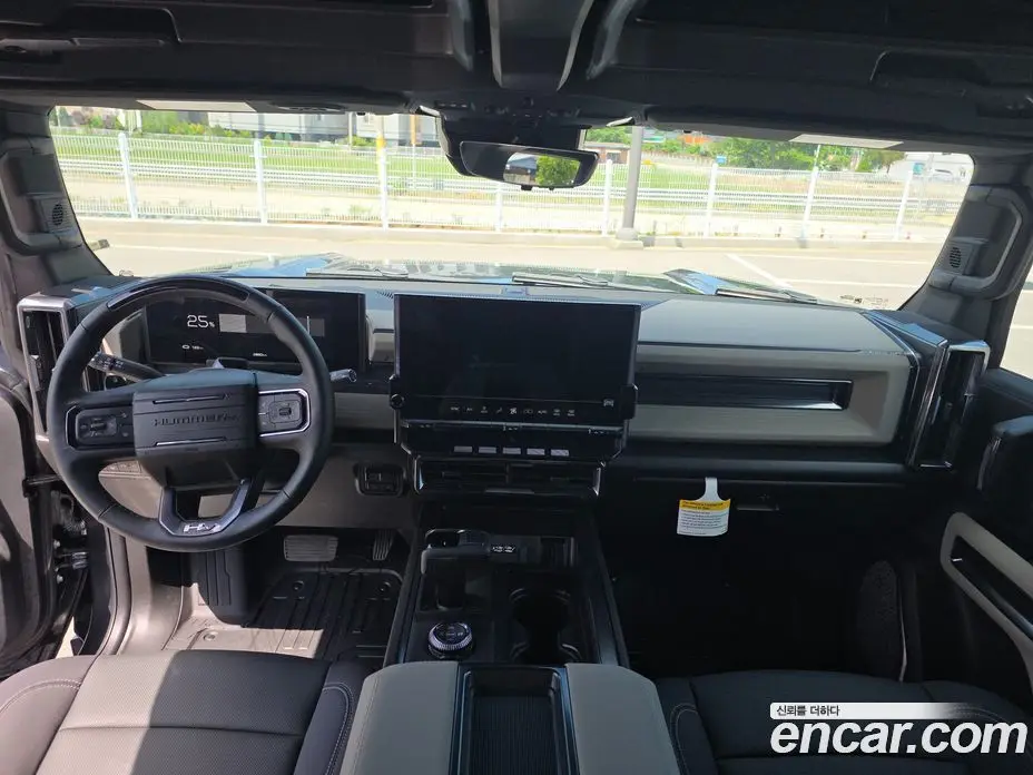 GMC Hummer EV 2026 6.0 автомат (гидро), фото 17 GMC Hummer EV 2026 6.0 автомат (гидро), фото 17