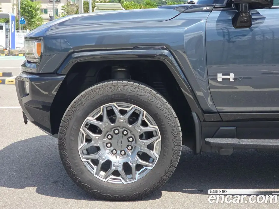 GMC Hummer EV 2026 6.0 автомат (гидро), фото 10 GMC Hummer EV 2026 6.0 автомат (гидро), фото 10