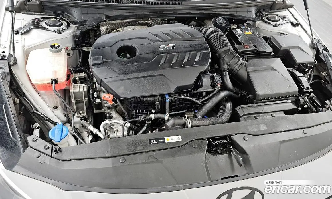 Hyundai Avante 2022 2.0 механика, фото 6 Hyundai Avante 2022 2.0 механика, фото 6