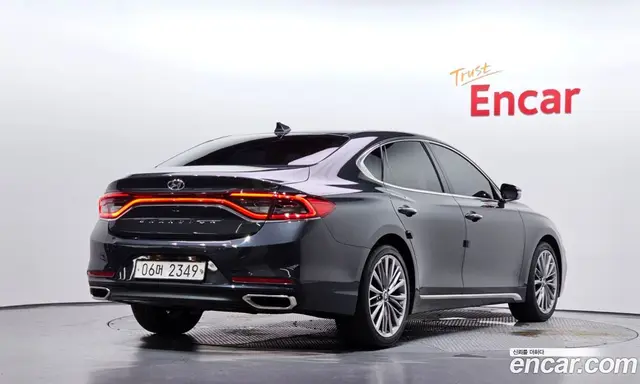 Hyundai Grandeur 2017 2.4 автомат (гидро), миниатюра 2