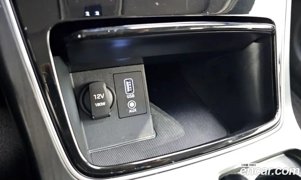 Hyundai Grandeur 2017 2.4 автомат (гидро), фото 12