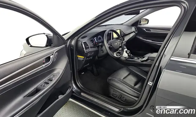 Hyundai Grandeur 2017 2.4 автомат (гидро), миниатюра 10