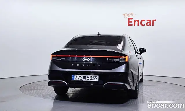 Hyundai Sonata 2024 1.6 автомат (гидро), миниатюра 4 Hyundai Sonata 2024 1.6 автомат (гидро), миниатюра 4