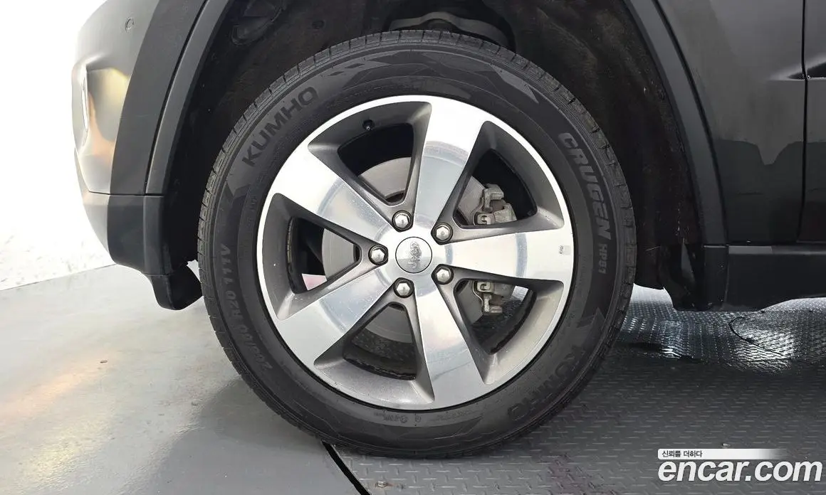 Jeep Cherokee 2015 3.6 автомат (гидро), фото 5