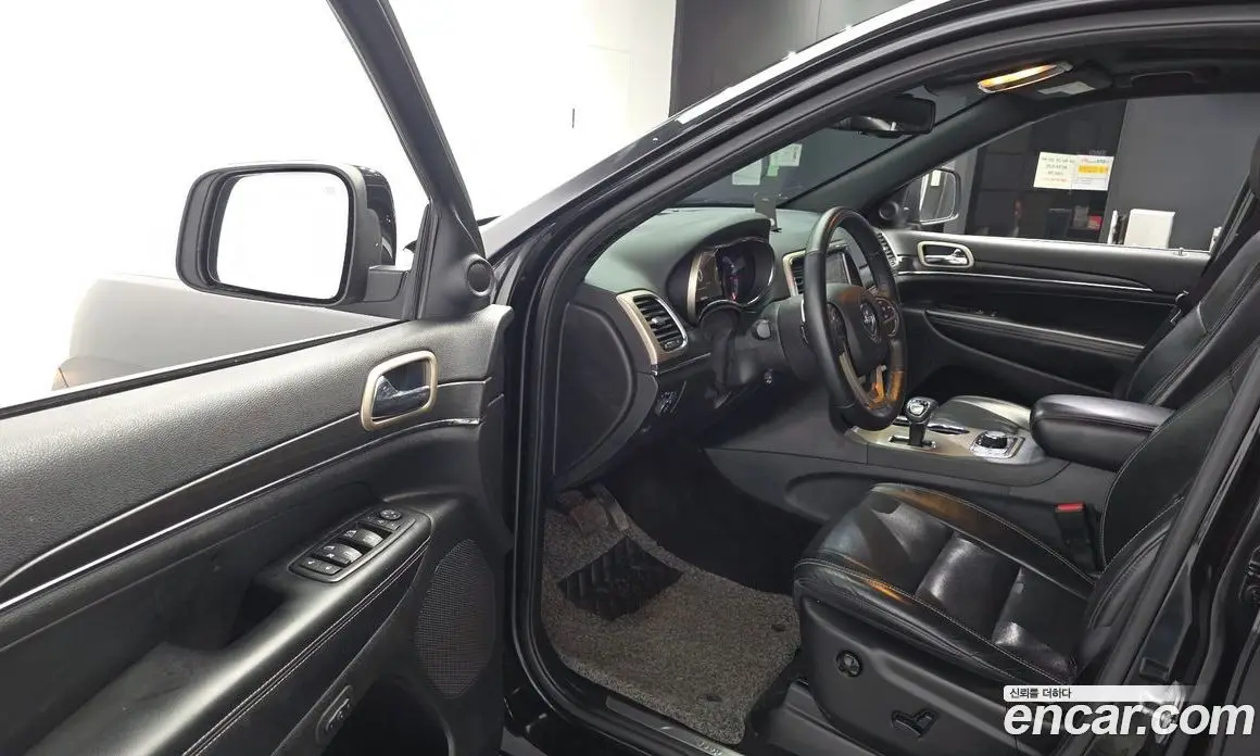 Jeep Cherokee 2015 3.6 автомат (гидро), фото 10