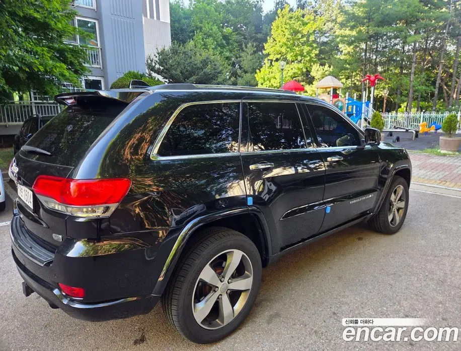Jeep Cherokee 2015 3.6 автомат (гидро), фото 2 Jeep Cherokee 2015 3.6 автомат (гидро), фото 2