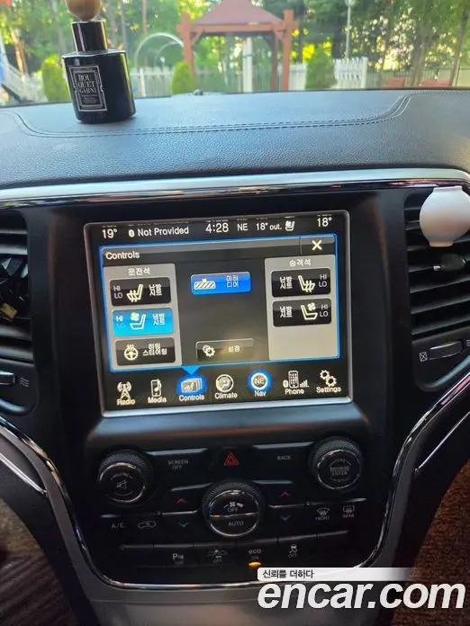 Jeep Cherokee 2015 3.6 автомат (гидро), фото 12 Jeep Cherokee 2015 3.6 автомат (гидро), фото 12