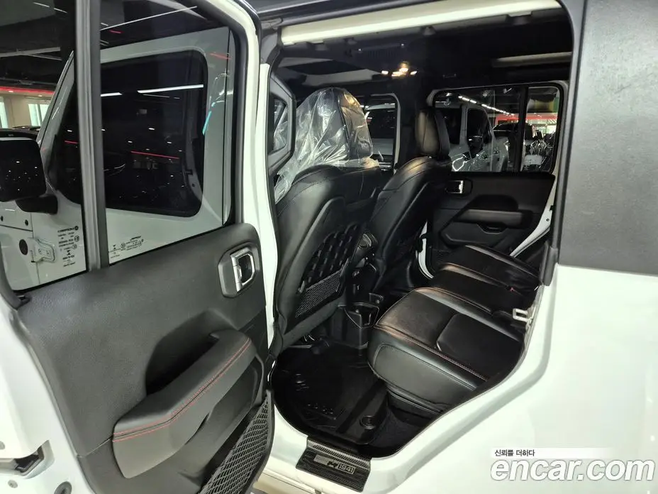 Jeep Gladiator 2021 3.6 автомат (гидро), фото 12