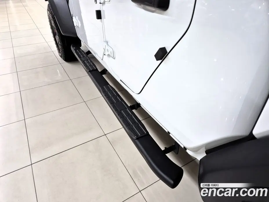 Jeep Gladiator 2021 3.6 автомат (гидро), фото 13