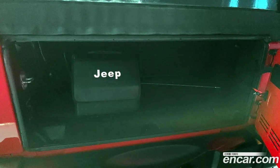 Jeep Wrangler 2017 3.6 автомат (гидро), фото 20 Jeep Wrangler 2017 3.6 автомат (гидро), фото 20