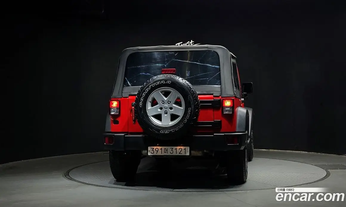 Jeep Wrangler 2017 3.6 автомат (гидро), фото 4 Jeep Wrangler 2017 3.6 автомат (гидро), фото 4