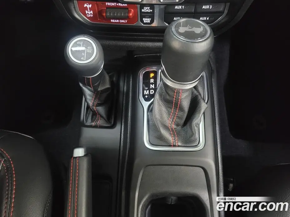 Jeep Wrangler 2023 2.0 автомат (гидро), фото 12