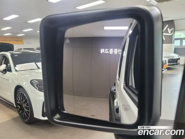 Jeep Wrangler 2023 2.0 автомат (гидро), миниатюра 3