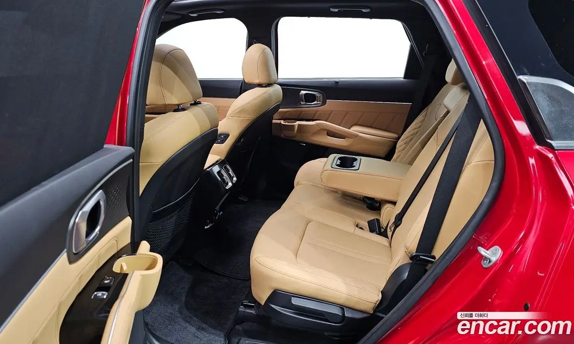 Kia Sorento 2021 1.6 автомат (гидро), фото 16 Kia Sorento 2021 1.6 автомат (гидро), фото 16