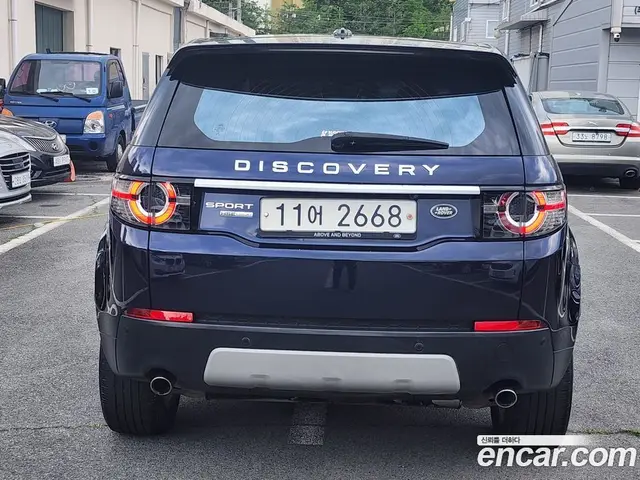 Land Rover Discovery Sport 2015 2.2 автомат (гидро), миниатюра 5 Land Rover Discovery Sport 2015 2.2 автомат (гидро), миниатюра 5