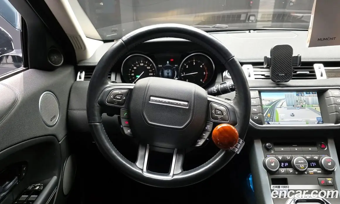 Land Rover Range Rover Evoque 2016 2.0 автомат (гидро), фото 13