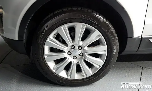 Land Rover Range Rover Evoque 2016 2.0 автомат (гидро), миниатюра 5