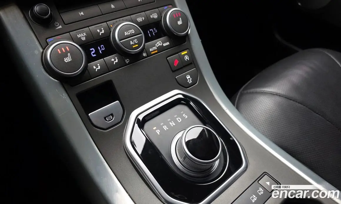 Land Rover Range Rover Evoque 2016 2.0 автомат (гидро), фото 9