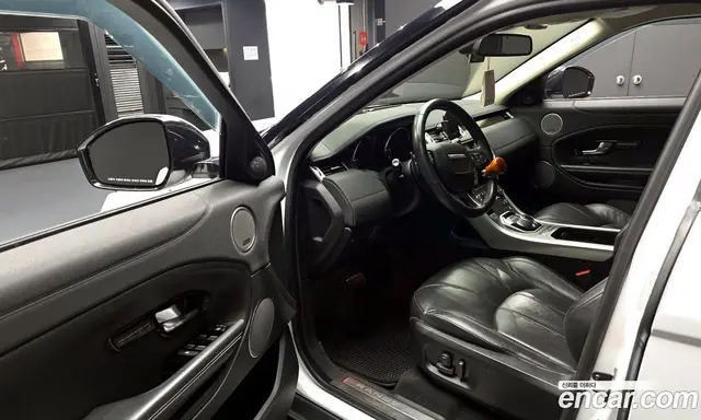 Land Rover Range Rover Evoque 2016 2.0 автомат (гидро), миниатюра 10