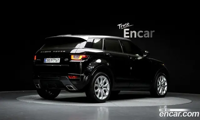 Land Rover Range Rover Evoque 2018 2.0 автомат (гидро), миниатюра 2
