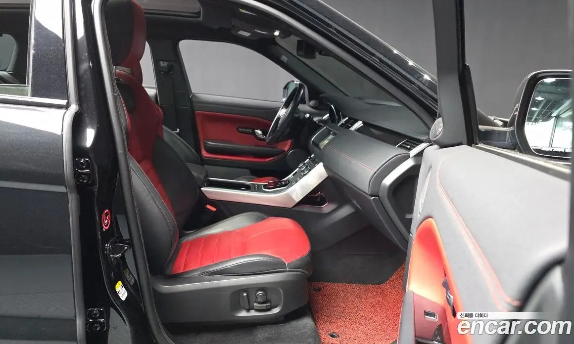 Land Rover Range Rover Evoque 2018 2.0 автомат (гидро), фото 11