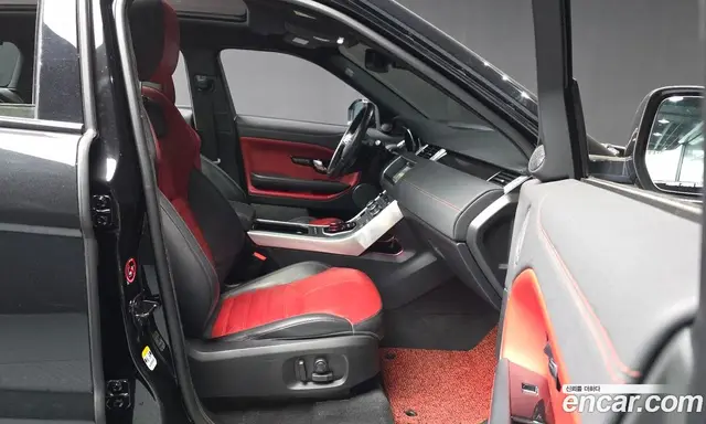 Land Rover Range Rover Evoque 2018 2.0 автомат (гидро), миниатюра 11