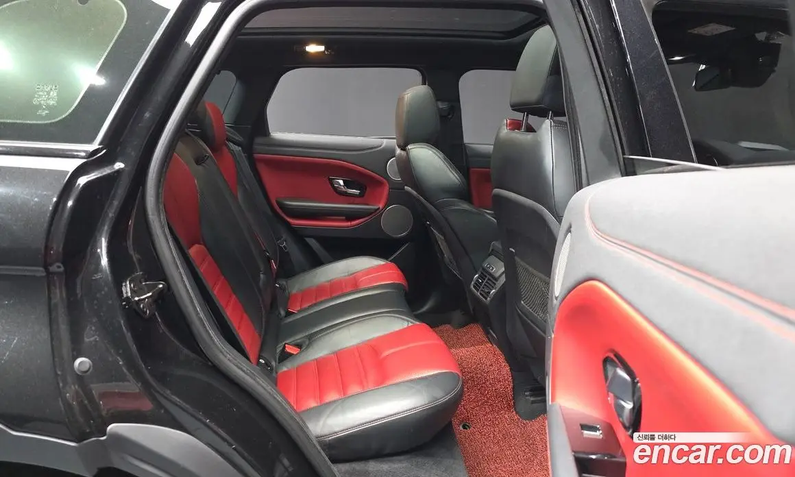 Land Rover Range Rover Evoque 2018 2.0 автомат (гидро), фото 12