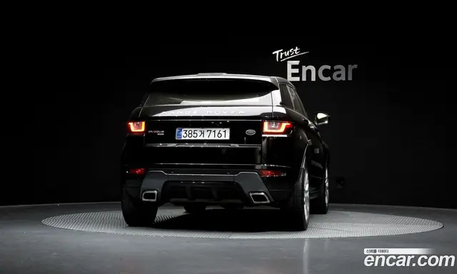 Land Rover Range Rover Evoque 2018 2.0 автомат (гидро), миниатюра 4