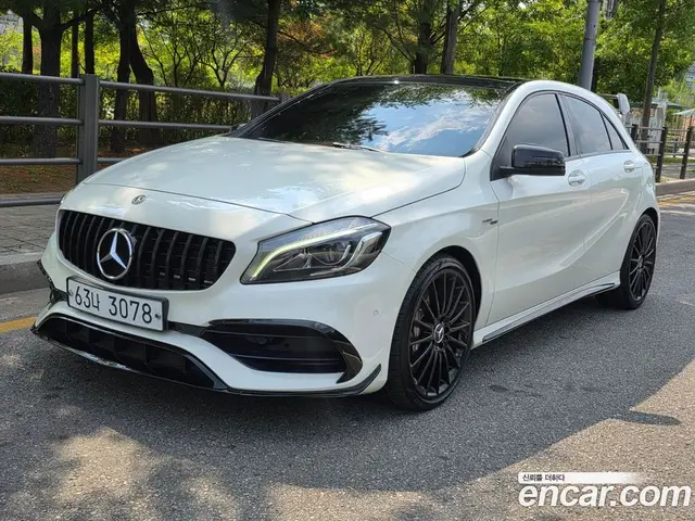 Mercedes-Benz A-Class 2017 2.0 автомат (гидро), миниатюра 2 Mercedes-Benz A-Class 2017 2.0 автомат (гидро), миниатюра 2