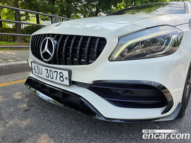 Mercedes-Benz A-Class 2017 2.0 автомат (гидро), миниатюра 11 Mercedes-Benz A-Class 2017 2.0 автомат (гидро), миниатюра 11