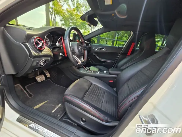 Mercedes-Benz A-Class 2017 2.0 автомат (гидро), миниатюра 12