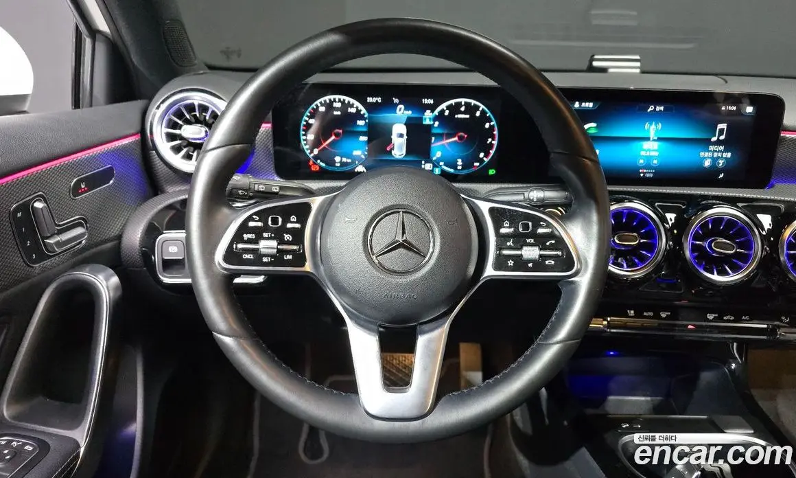 Mercedes-Benz A-Class 2022 2.0 автомат (гидро), фото 13 Mercedes-Benz A-Class 2022 2.0 автомат (гидро), фото 13